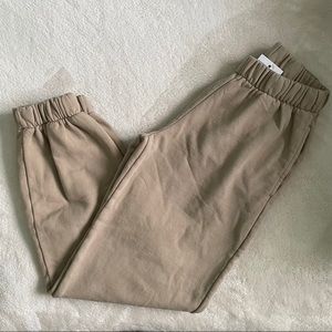 Brandy Melville Tan Rosa Sweatpants